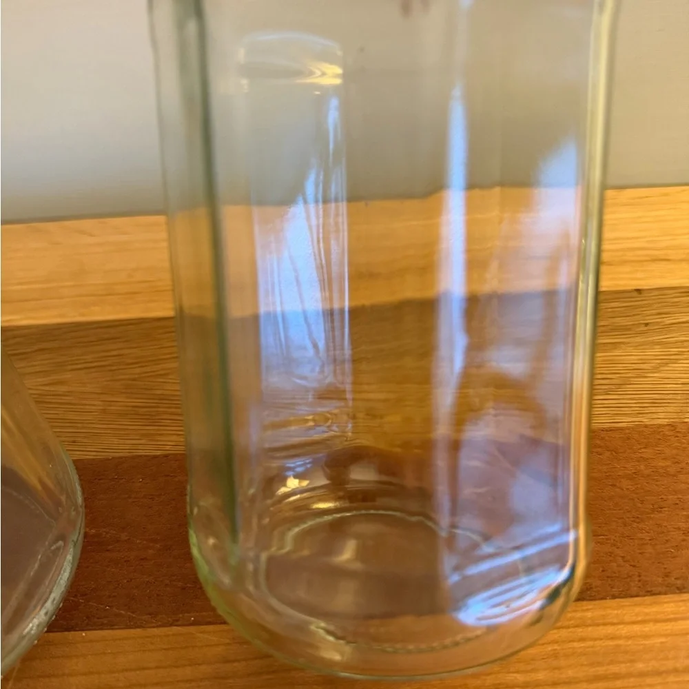 8-sided glass jars with lids set of 2